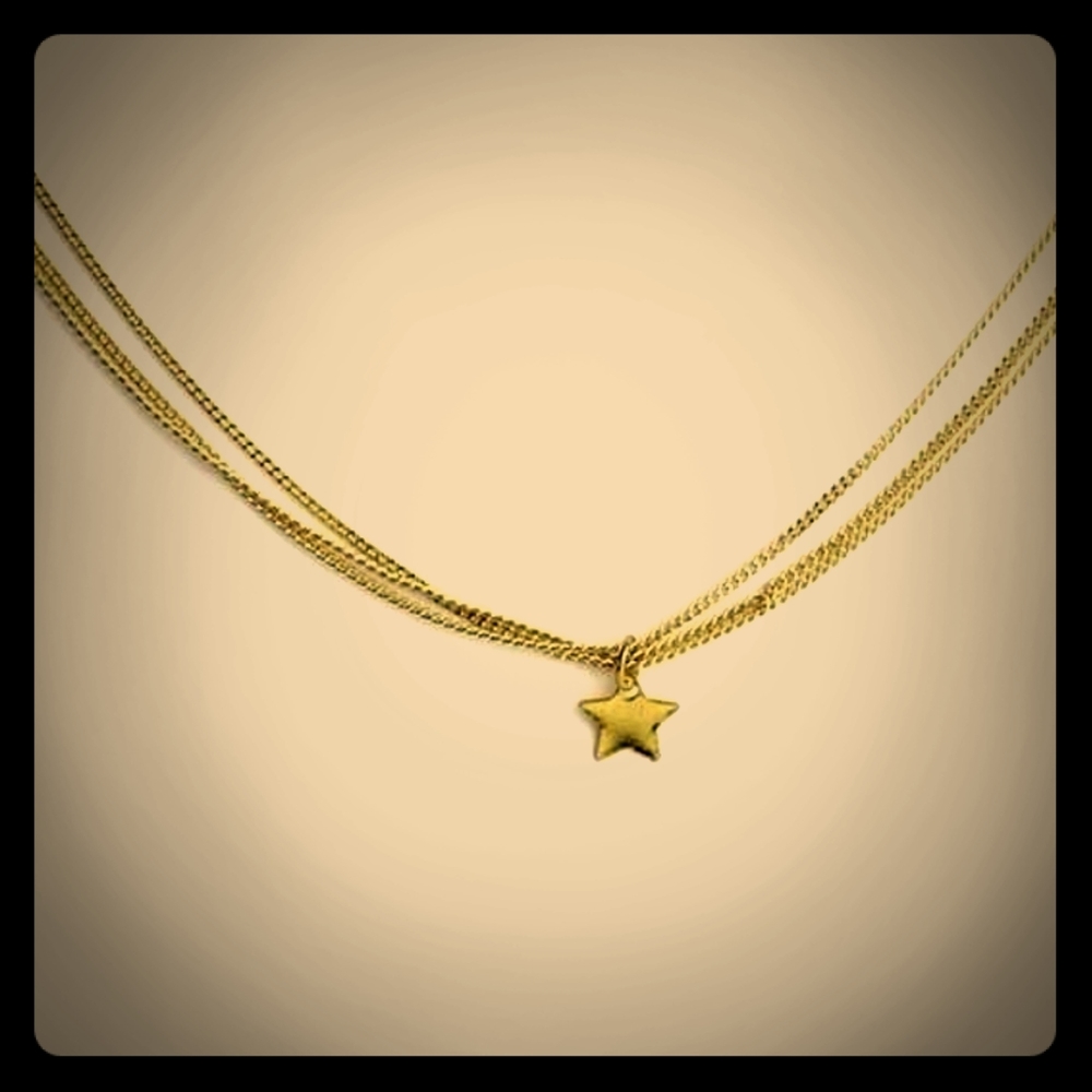 Maison Scotch & Soda's Jewelry Star Necklace